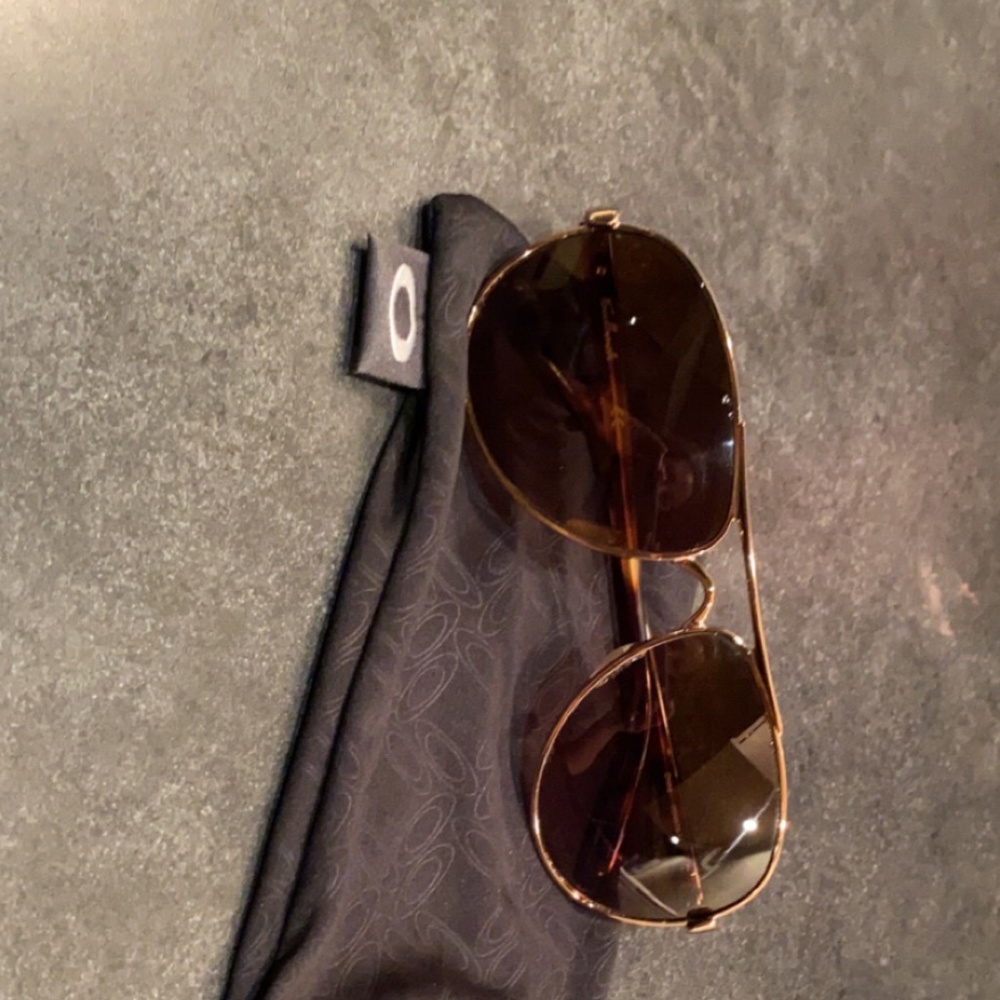 Oakley Feeback Aviator Sunglasses
